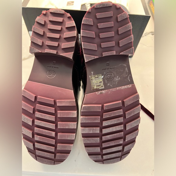 Chanel Boots Authentic worn 2x Burgandy size 37 size 7 - Picture 4 of 4